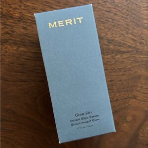 Merit Instant Glow Serum - Gold & Brown